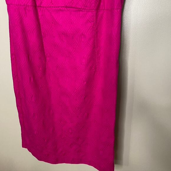 Women's Julian Taylor Textured Sleeveless Sheath Dress Fuchsia Bright Pink  12 - Picture 3 of 8